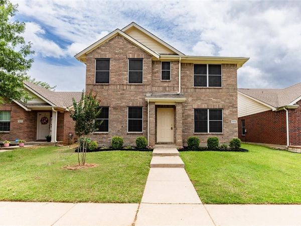 8836 Wayne Street, Cross Roads, TX 76227