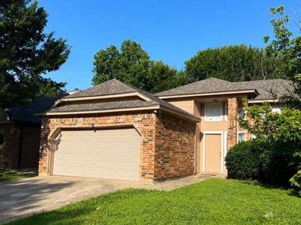6014 Fern Meadow Road, Arlington, TX 76017