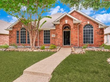 13335 Roadster Drive, Frisco, TX 75033