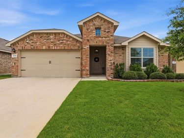3408 Valley Bend Drive, Fort Worth, TX 76123