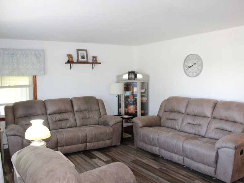 202 W Elroy Ansonia Road, Ansonia, OH 45303 Photo 9