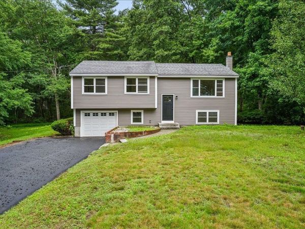 6 Horseshoe Lane, Londonderry, NH 03053