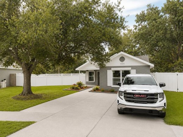 13326 LARAWAY DRIVE , RIVERVIEW, FL 33579