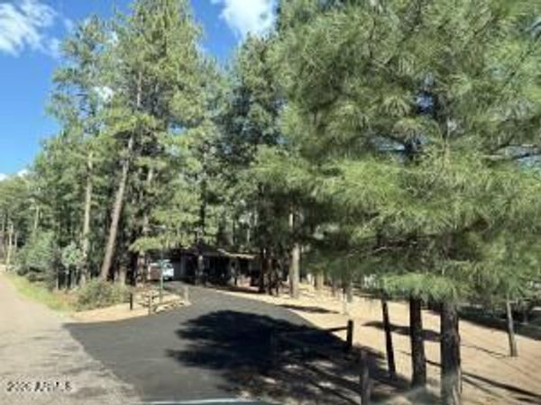 9025 W DANS Highway, Strawberry, AZ 85544