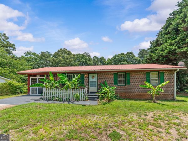 564 Peters Street, Statham, GA 30666