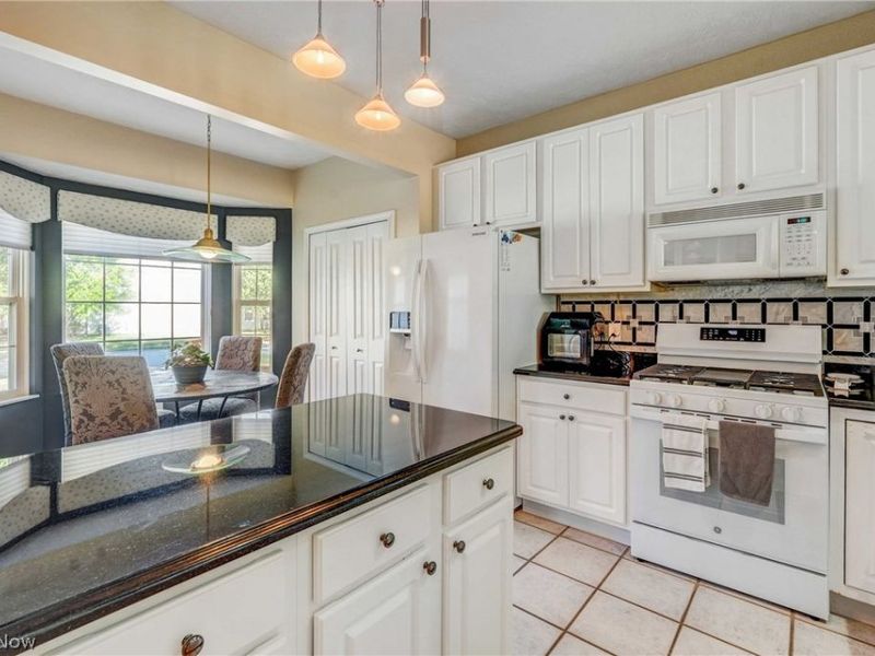 2611 Piedmont Court , Unit 44, Westlake, OH 44145 Photo 7