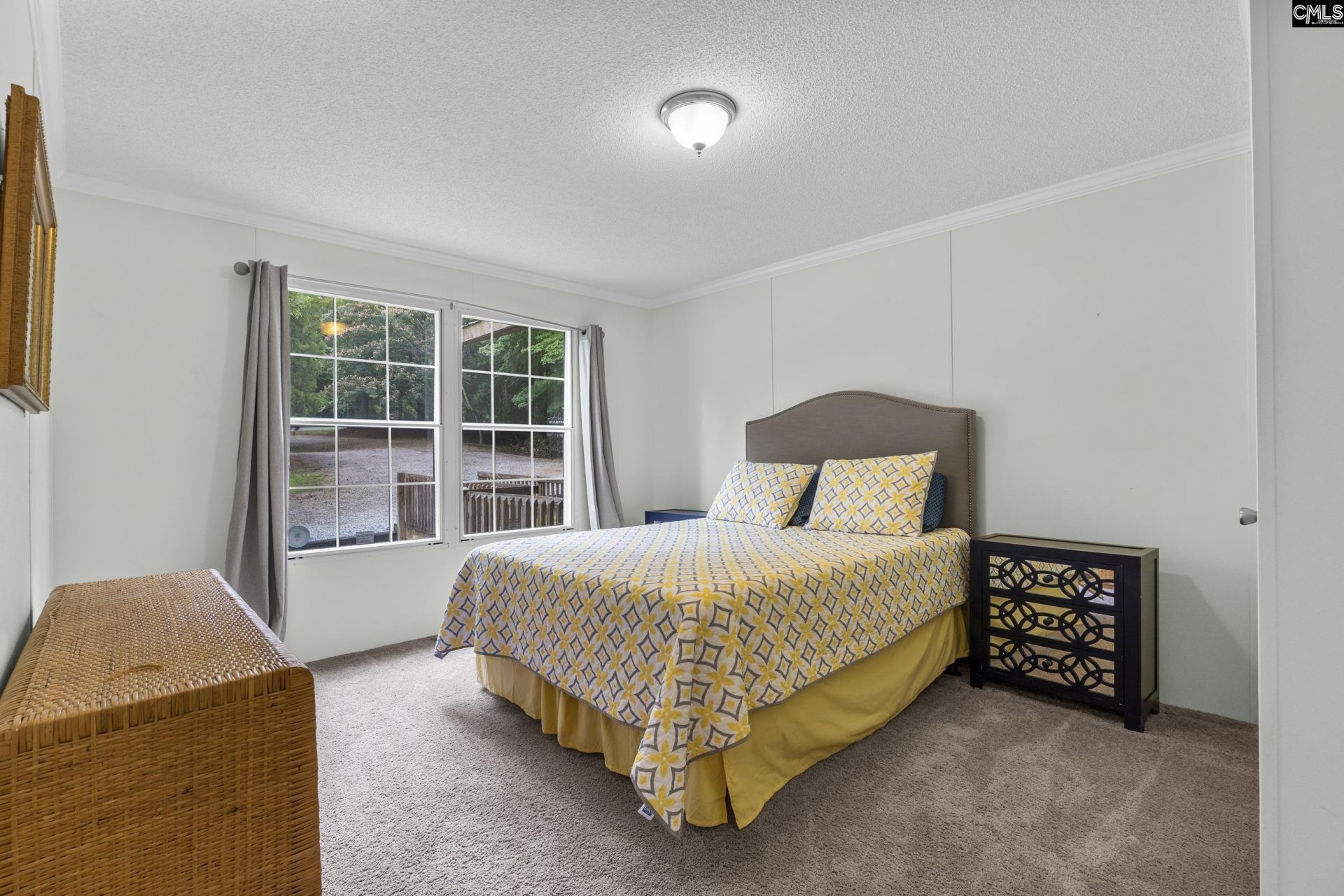 205 Newberry Shores Drive  Photo 23