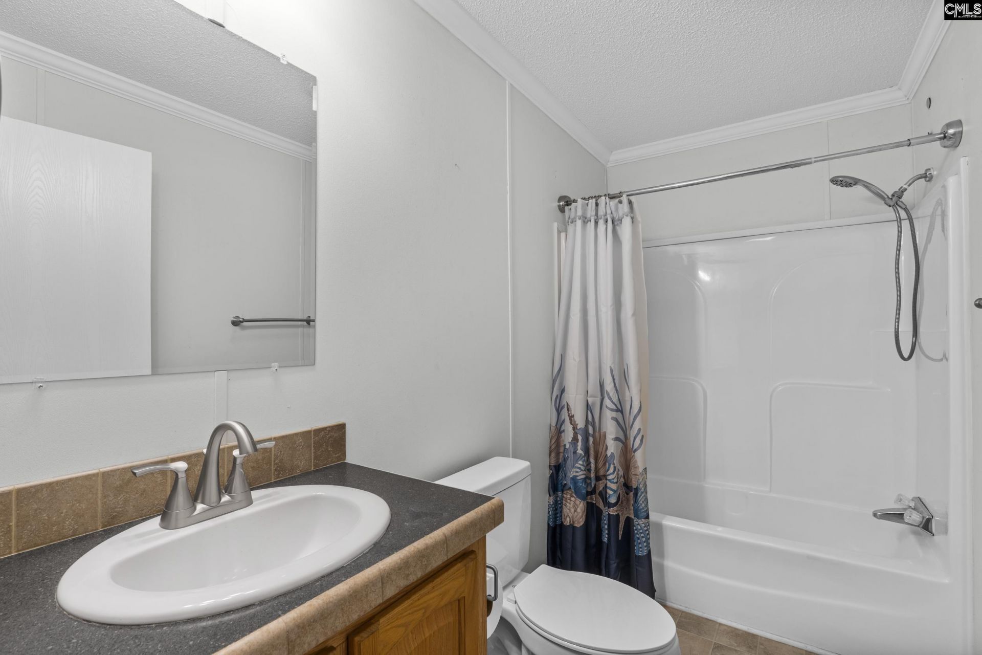 205 Newberry Shores Drive  Photo 27