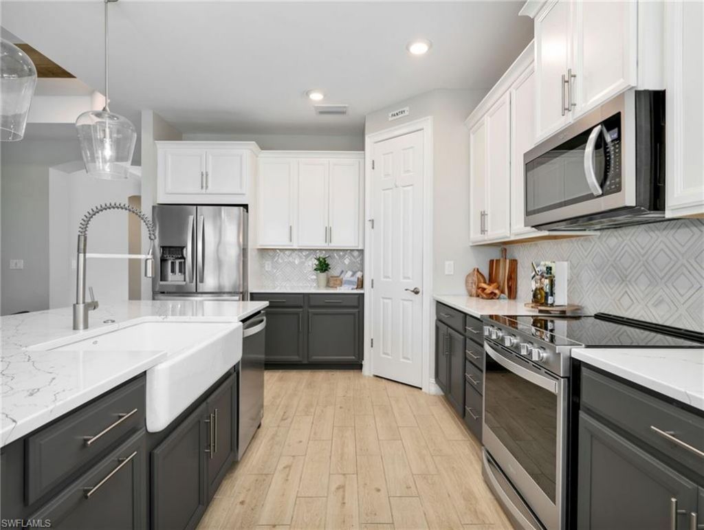 28121 Seasons Tide Ave, Bonita Springs, FL 34135 Photo