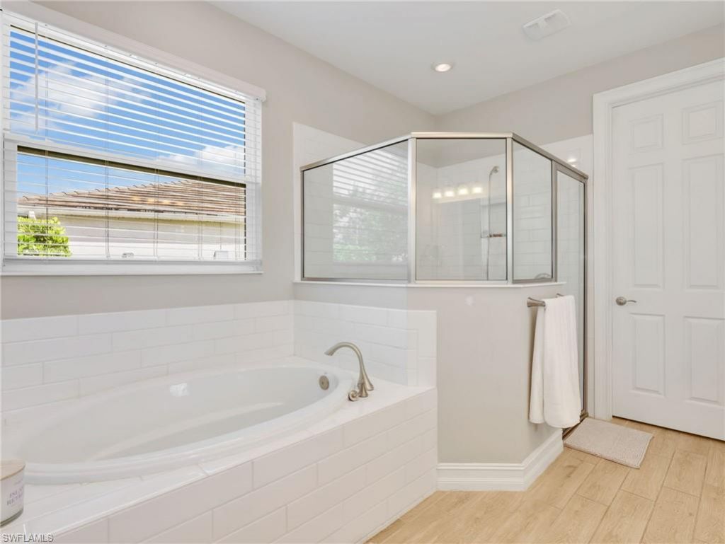 28121 Seasons Tide Ave, Bonita Springs, FL 34135 Photo