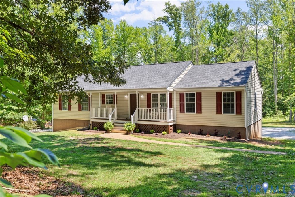 3320 Duke Road, Powhatan, VA 23139 Main Photo