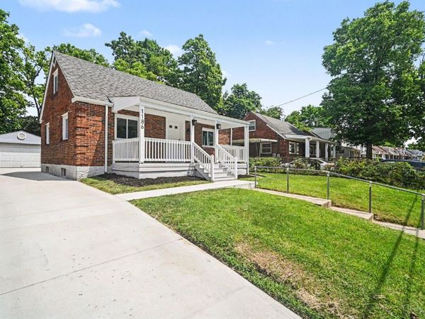 1186 Shepherd Lane, Lincoln Heights, OH 45215