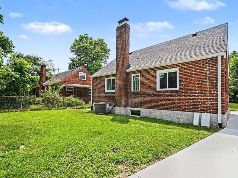 1186 Shepherd Lane, Lincoln Heights, OH 45215 Photo 35