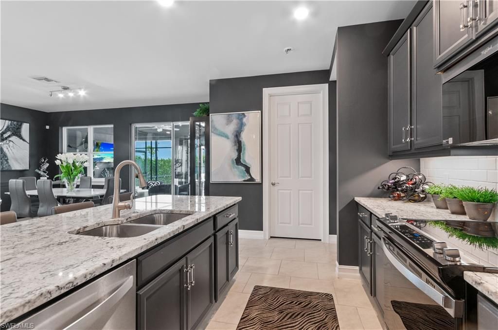 847 Stonewater Lake Ter W, Cape Coral, FL 33993 Photo