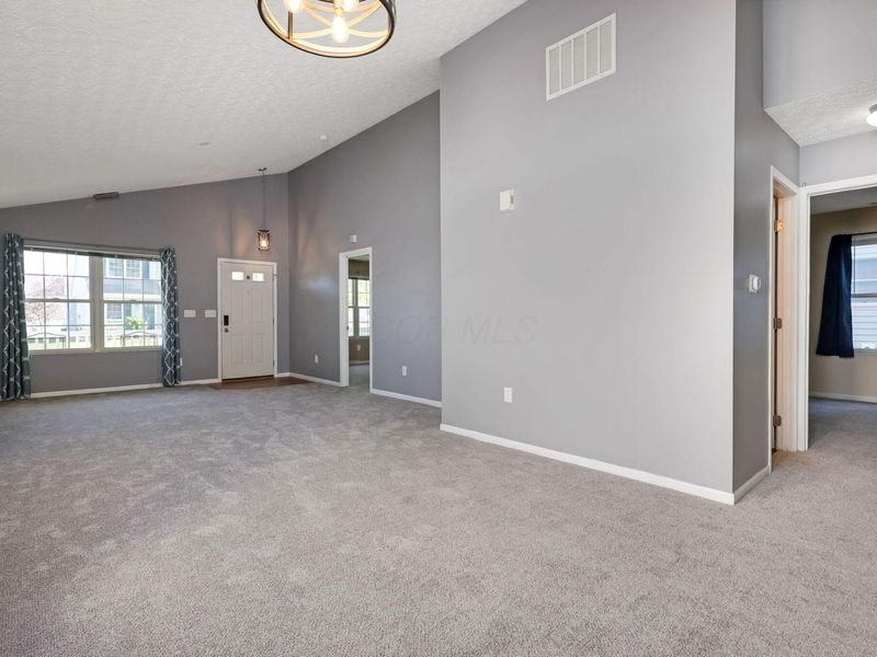 5991 Haydens Crossing Boulevard, Dublin, OH 43016 Photo 20