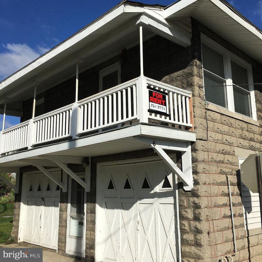 6 OLIVE STREET , WORMLEYSBURG, PA 17043