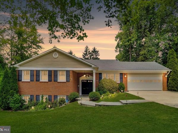 3300 CLEARWOOD COURT, FALLS CHURCH, VA 22042