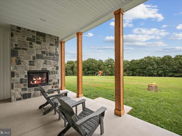 886 MIDDLE FORK ROAD, CROSS JUNCTION, VA 22625
