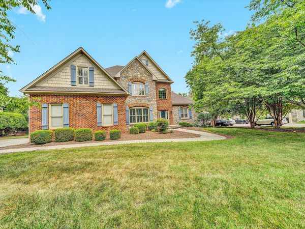 3129 Hidden Oak RD SW, Roanoke, VA 24018