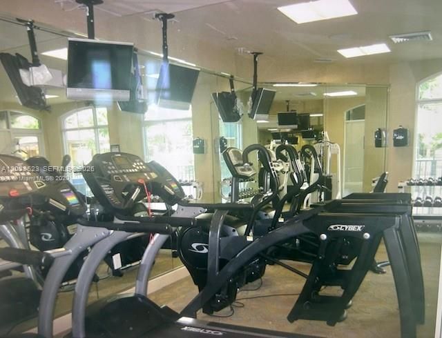 6001 SW 70th St , Unit 114, South Miami, FL 33143 Photo
