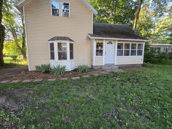 303 Rathburn, Howard City, MI 49329