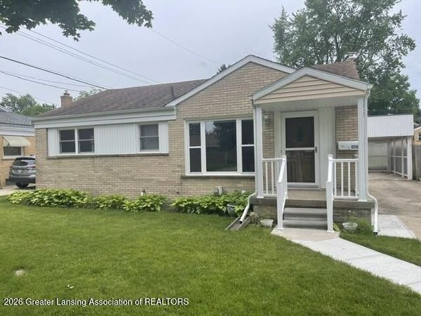 3607 Macon Avenue, Lansing, MI 48917