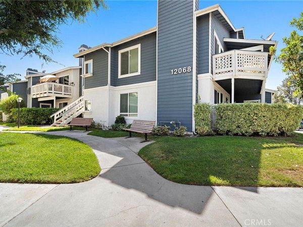 12068 Sylvan River, Unit 58, Fountain Valley, CA 92708