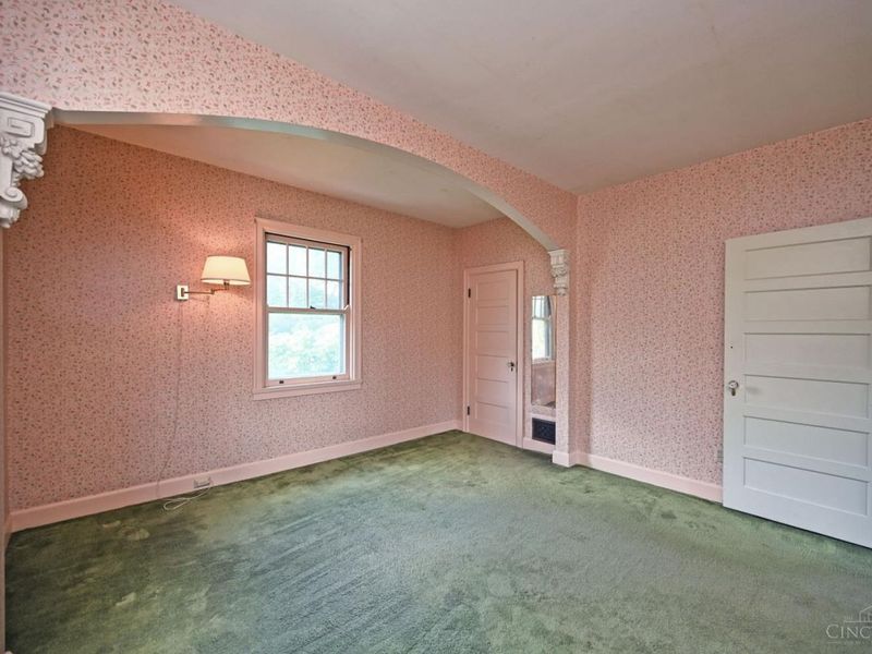 365 Terrace Avenue, Cincinnati, OH 45220 Photo 30