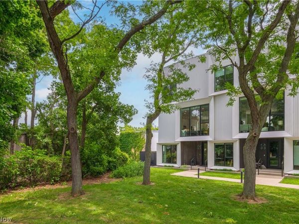 1298 W 58th Street , Cleveland, OH 44102