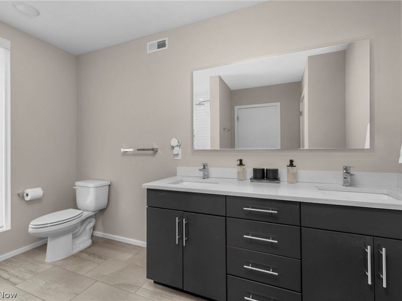 1298 W 58th Street , Cleveland, OH 44102 Photo 19