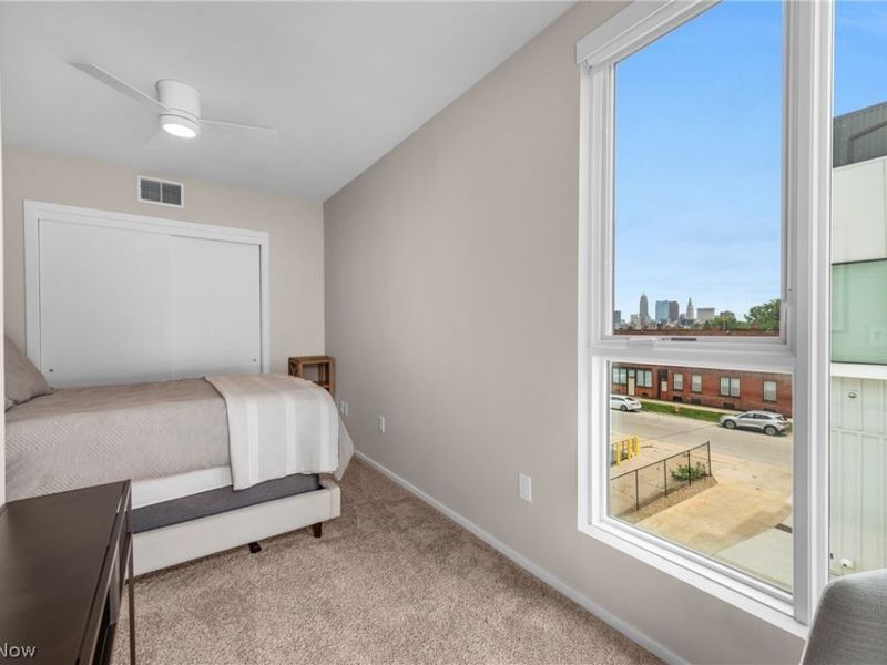1298 W 58th Street , Cleveland, OH 44102 Photo 23