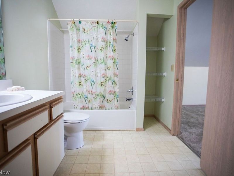 695 E Western Reserve Road , Poland, OH 44514 Photo 24