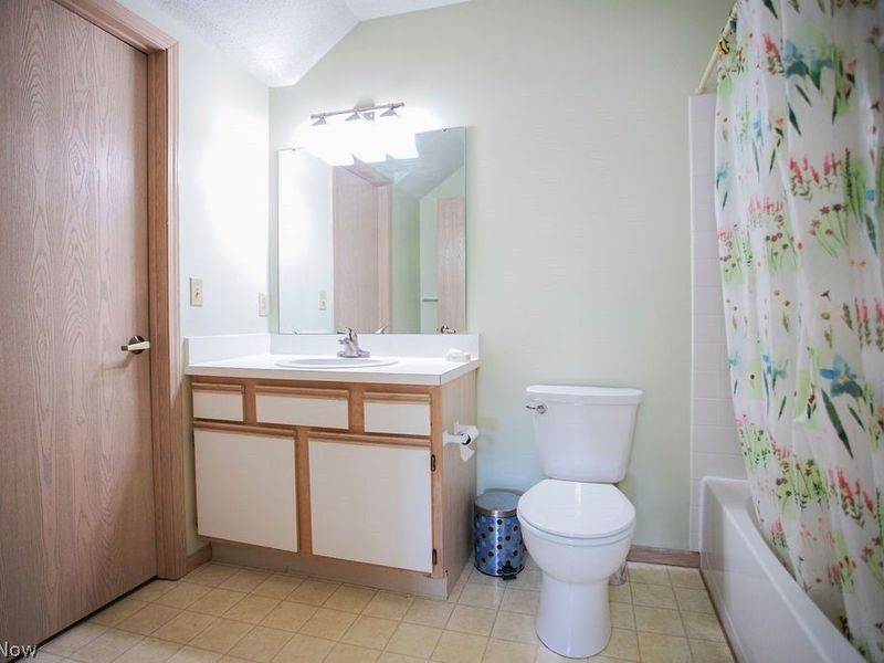 695 E Western Reserve Road , Poland, OH 44514 Photo 25