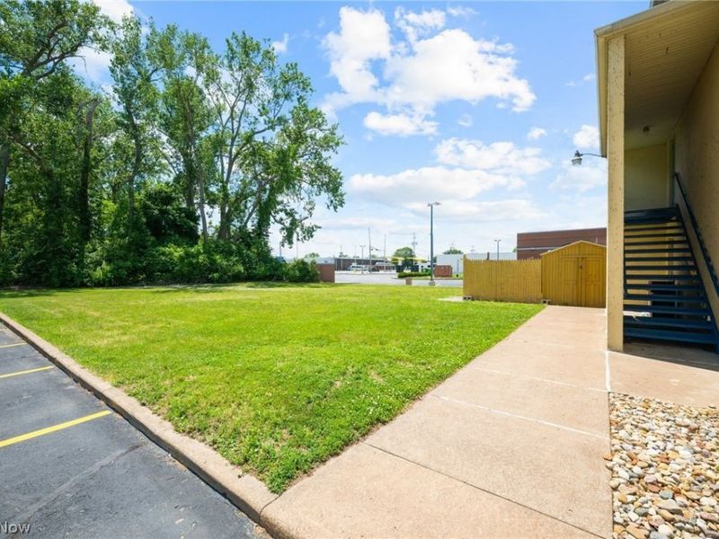 1704 E Perry Street, Port Clinton, OH 43452 Photo 30