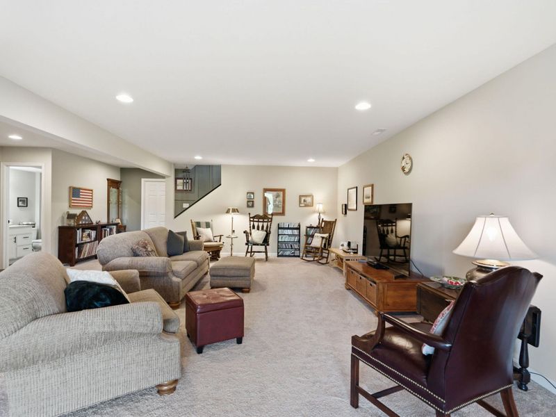 1654 Saint Annes Court, Florence, KY 41042 Photo 25
