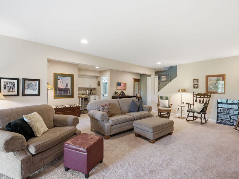 1654 Saint Annes Court, Florence, KY 41042 Photo 26