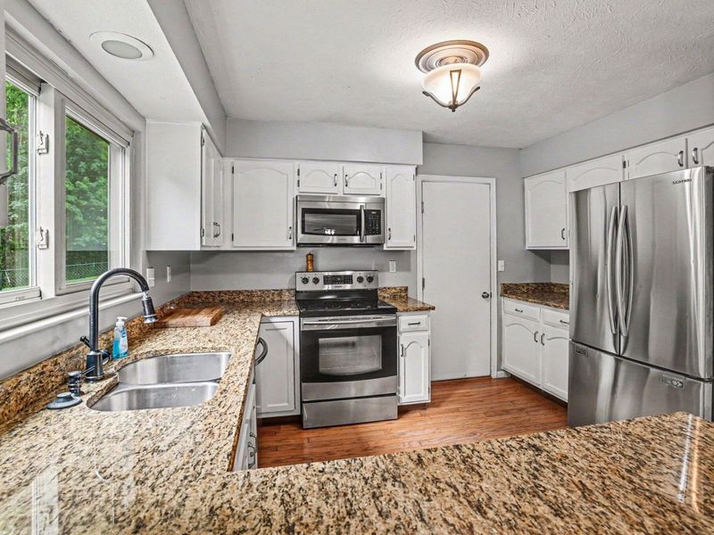 1810 Promontory Drive, Florence, KY 41042 Photo 7