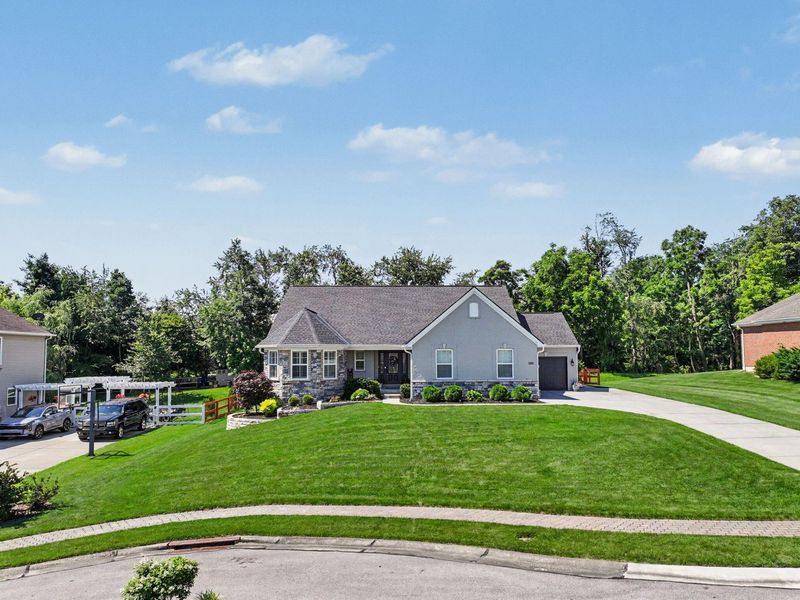 9725 Manassas Drive, Florence, KY 41042 Photo 3