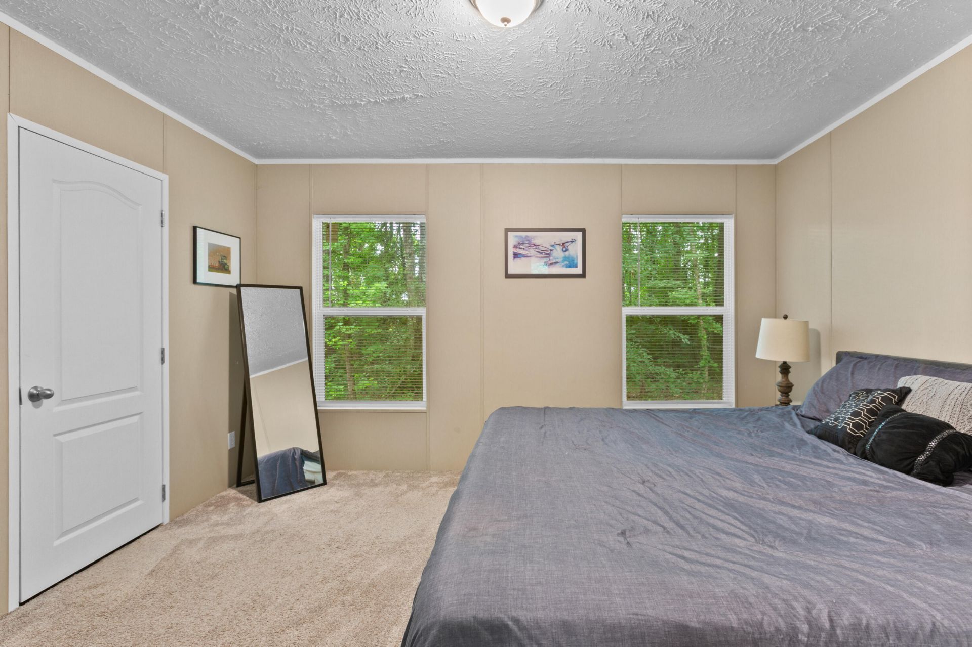 193 Mott Drive Photo 14