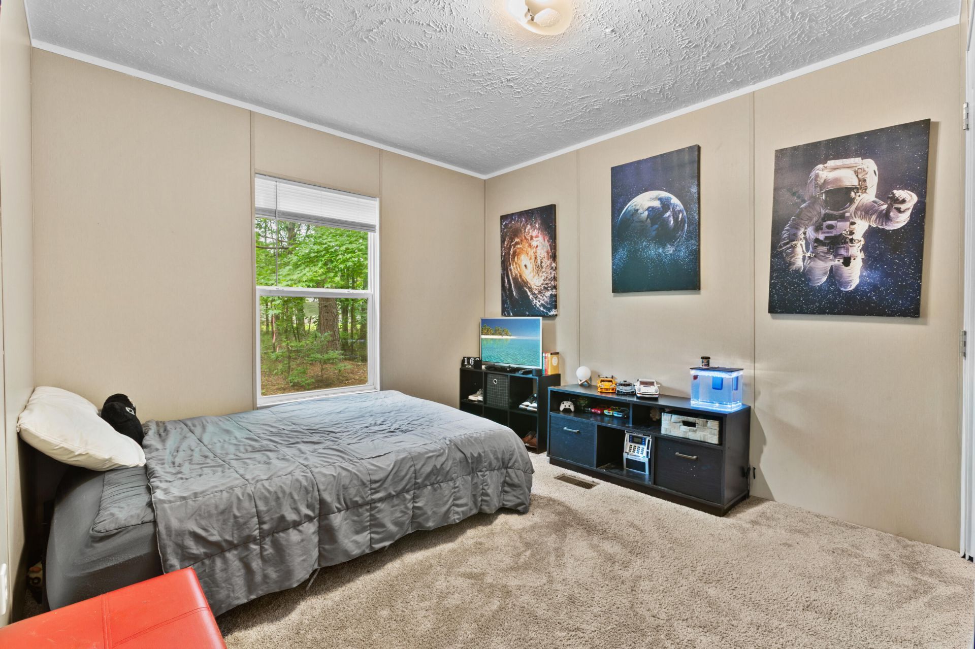 193 Mott Drive Photo 18