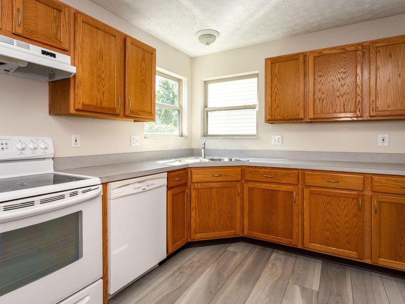 2334 Shelby Lane, Hilliard, OH 43026 Photo 7