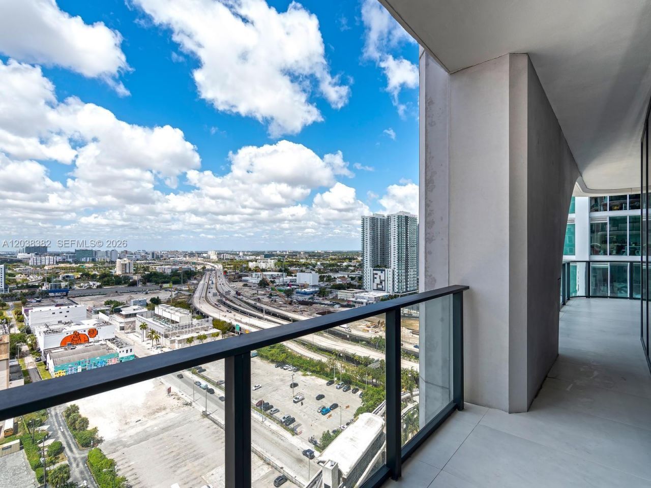 1000 Biscayne Blvd , Unit 2002, Miami, FL 33132 Photo