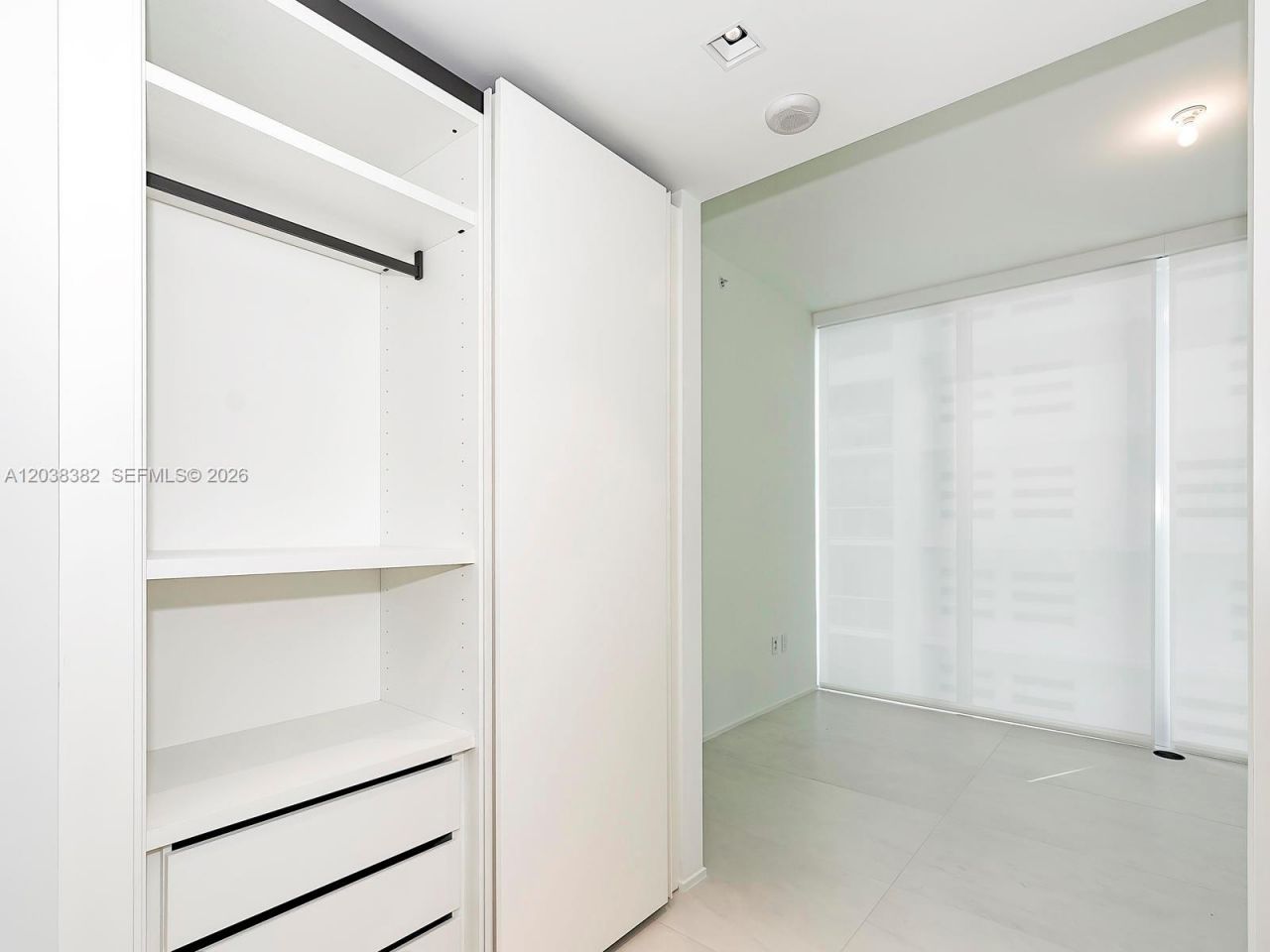 1000 Biscayne Blvd , Unit 2002, Miami, FL 33132 Photo