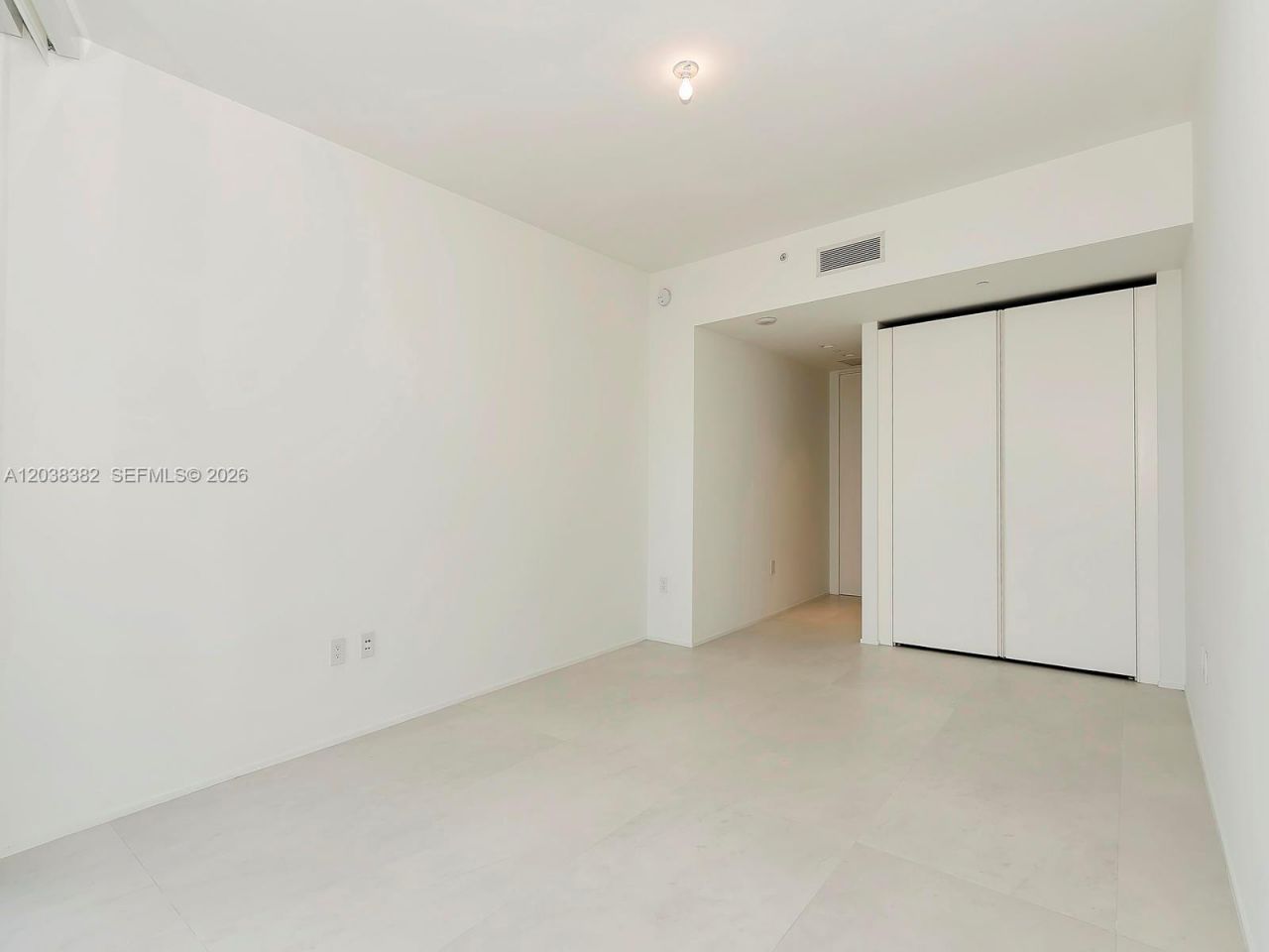 1000 Biscayne Blvd , Unit 2002, Miami, FL 33132 Photo