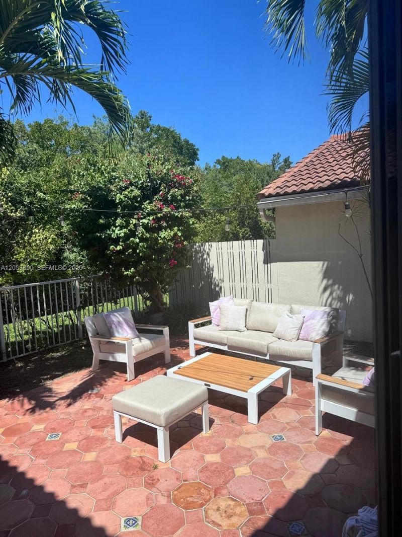 1480 Sweetbay Way , Hollywood, FL 33019 Photo