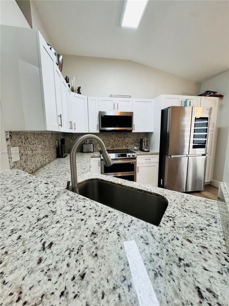 1480 Sweetbay Way , Hollywood, FL 33019 Photo