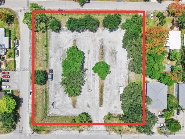 1st ave NW 166 st , Miami, FL 33169