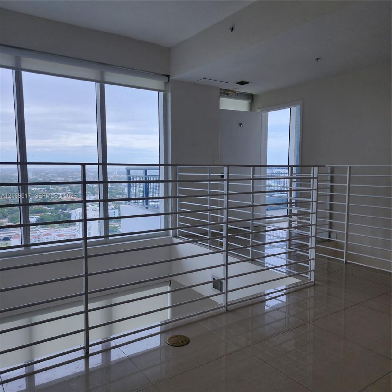 60 SW 13th St, Unit 2819, Miami, FL 33130 Photo