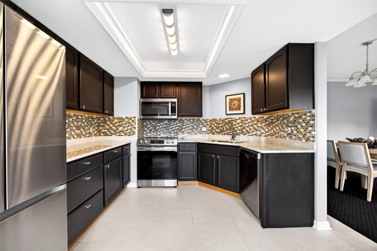 1990 Leisure Drive, Unit 3, Fort Myers, FL 33907 Photo