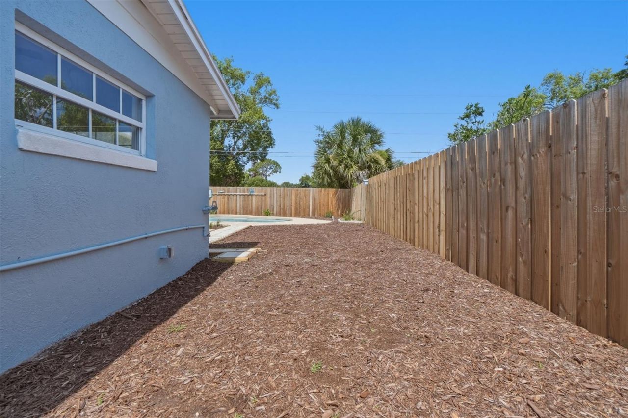 2204 Sandalwood Drive, Fern Park, FL 32730 Photo